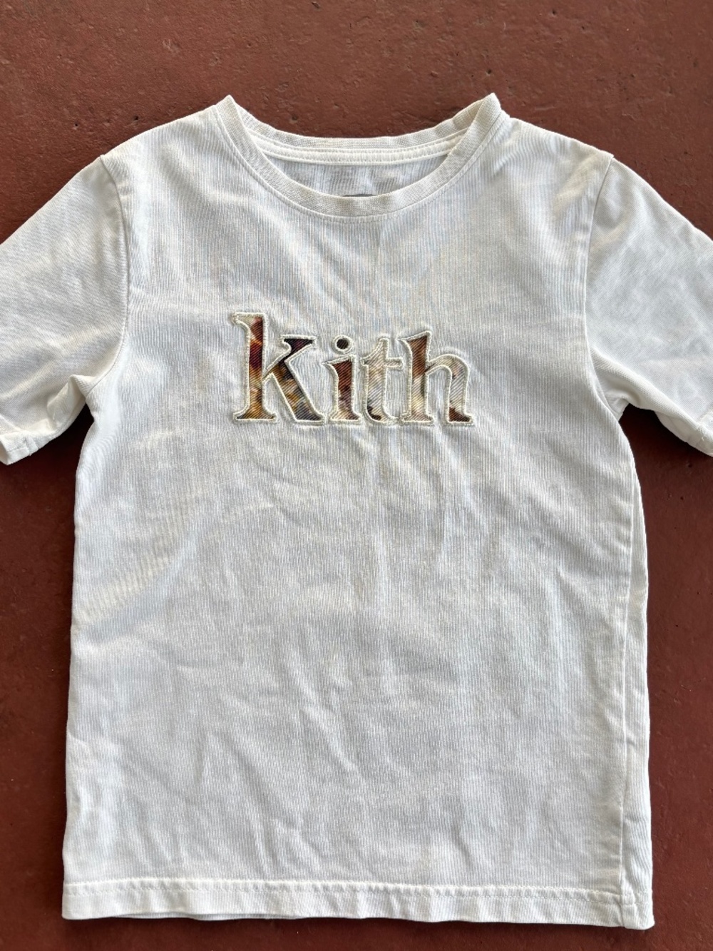 Kith kids t-shirt XS Novelty Graphic Tee 'Sandrift'